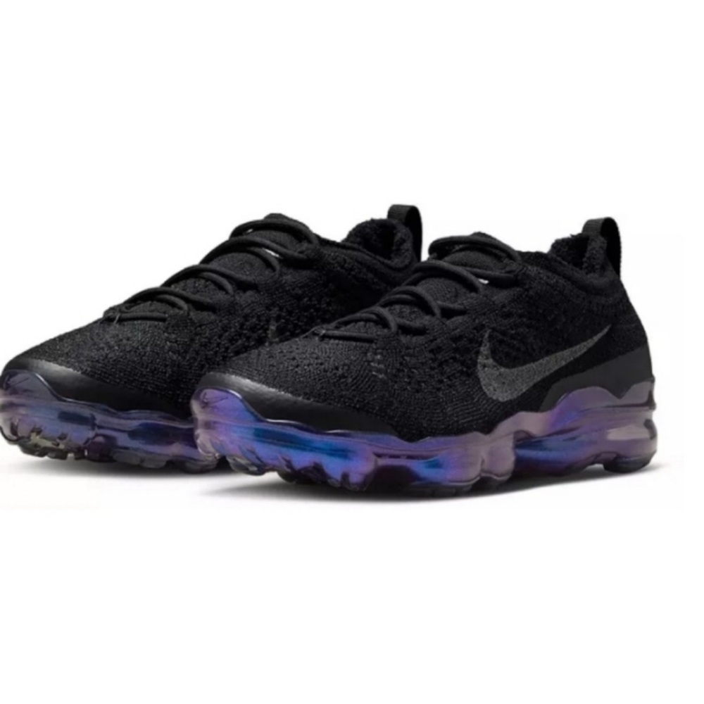 NEW Nike Vapormax